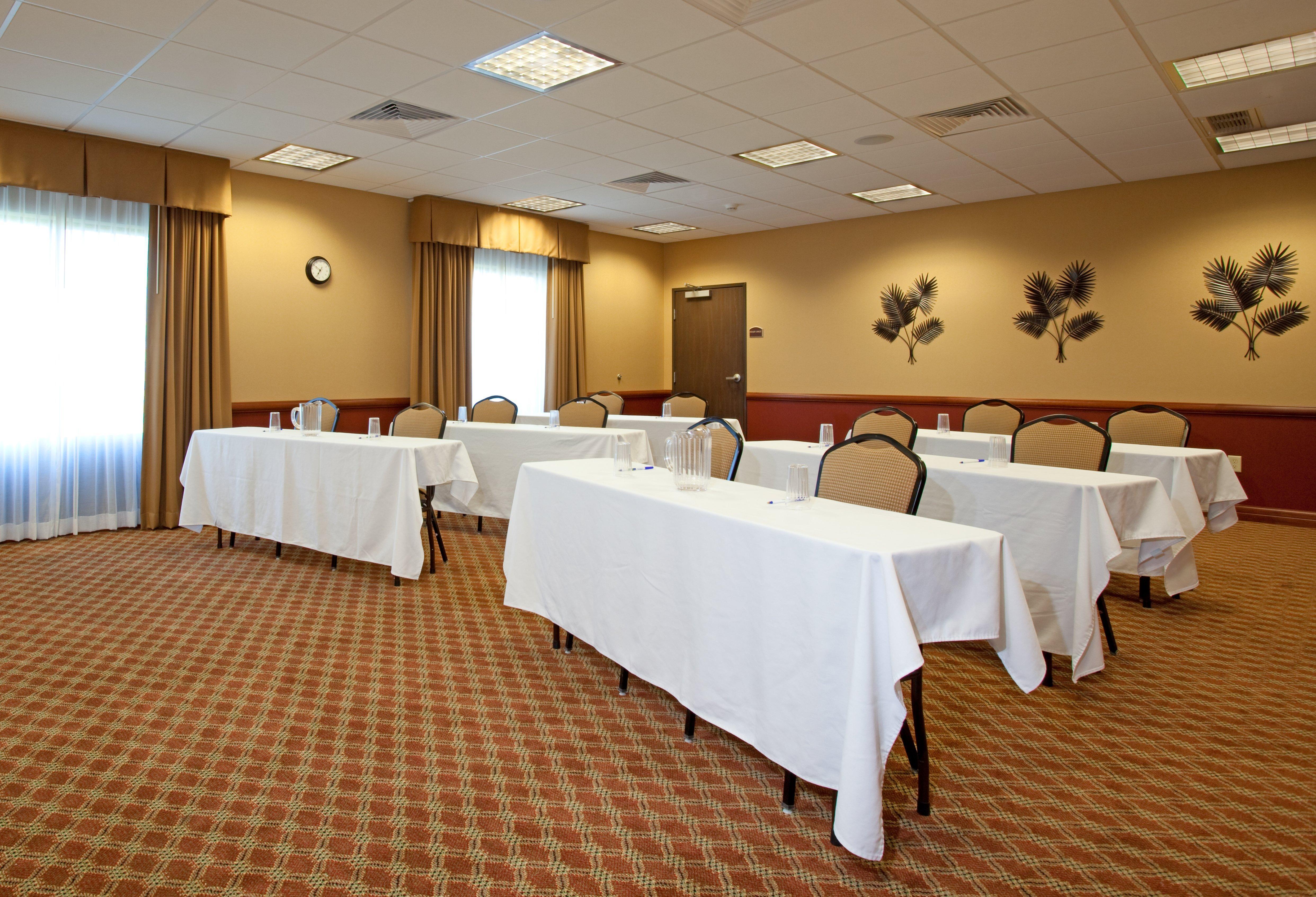 Comfort Inn & Suites Goodland Екстериор снимка