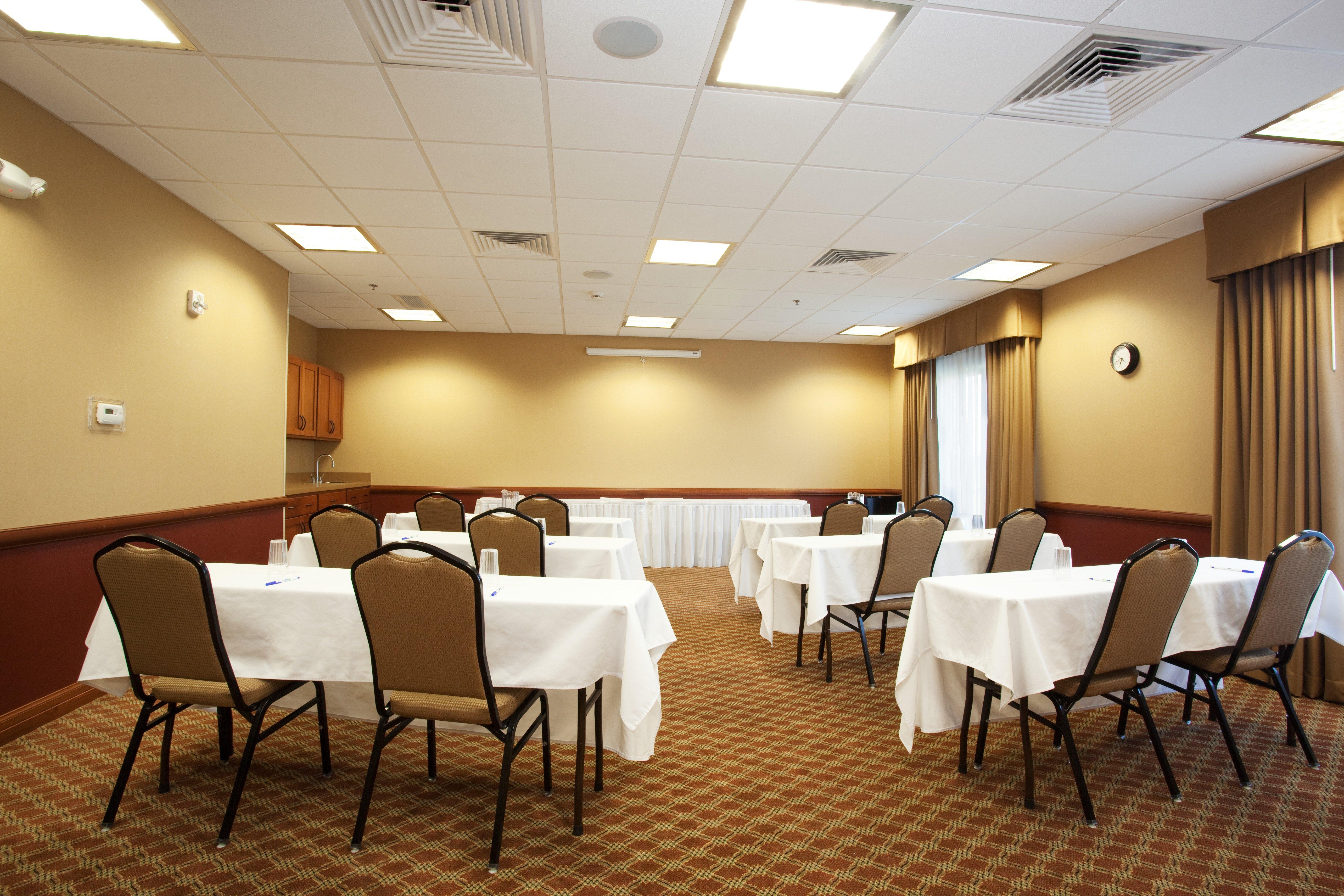 Comfort Inn & Suites Goodland Екстериор снимка